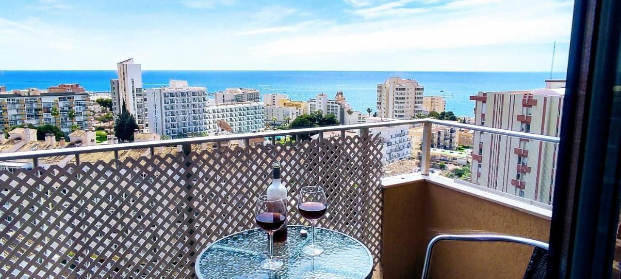 Minerva Apartment Wonderful Sea Views Benalmadena Luaran gambar