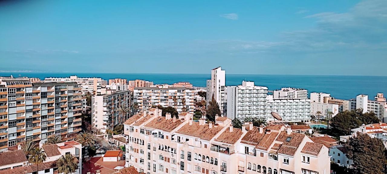 Minerva Apartment Wonderful Sea Views Benalmadena Luaran gambar