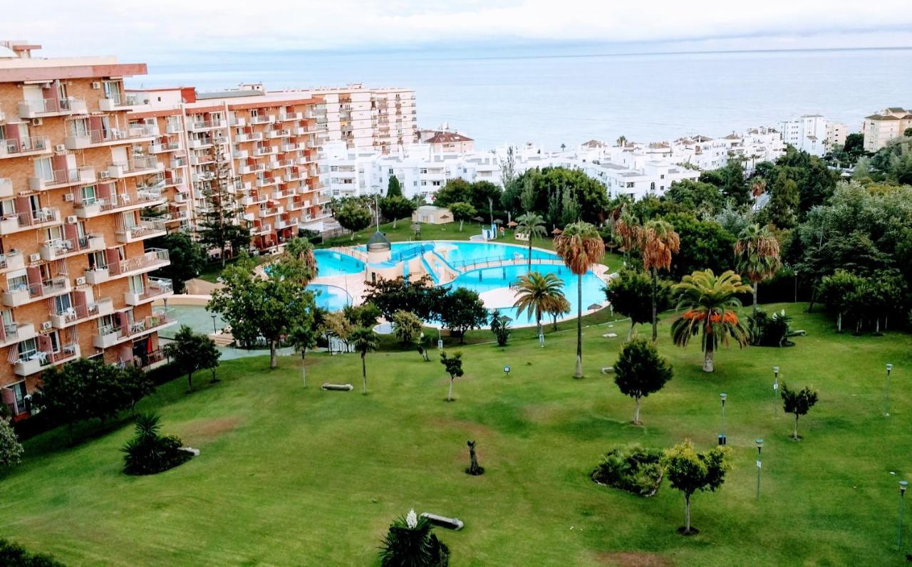 Minerva Apartment Wonderful Sea Views Benalmadena Luaran gambar