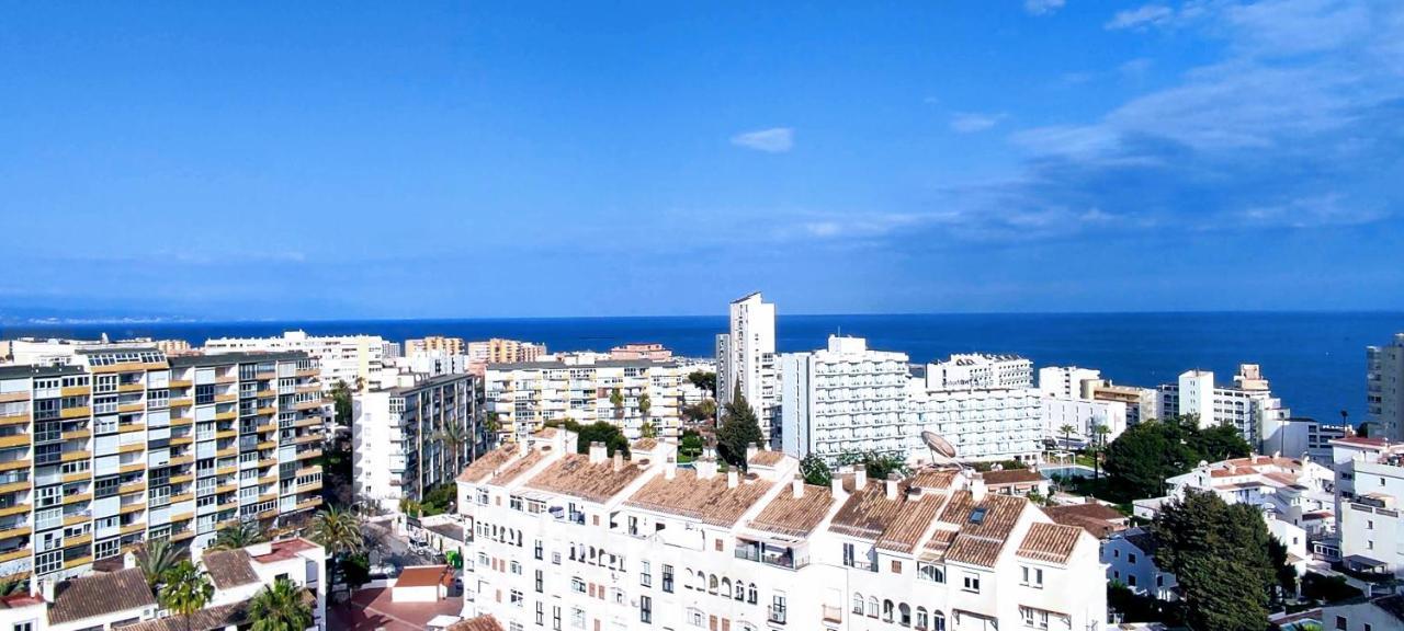 Minerva Apartment Wonderful Sea Views Benalmadena Luaran gambar